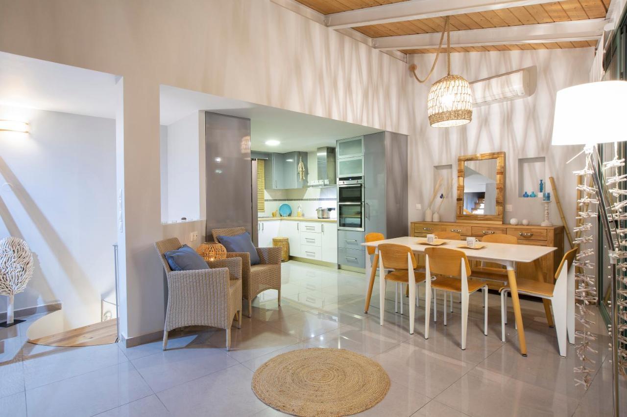 Skai Two Floor Apartment Vasilikí Exteriér fotografie